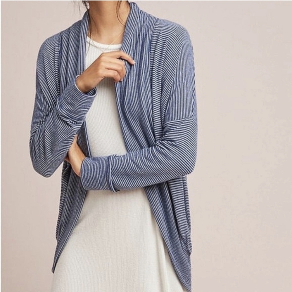 SunDry bushed knit blue & white striped cardigan size 1‎